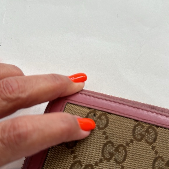Gucci GG Authentic Pre Owned Pink & Brown Canvas Sukey Zip around long Wallet. - Picture 6 of 15